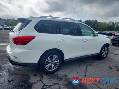 Trzecie zdjęcie samochodu z tyłu: 2019 NISSAN PATHFINDER S VIN:5N1DR2MM4KC652178 - miniatura