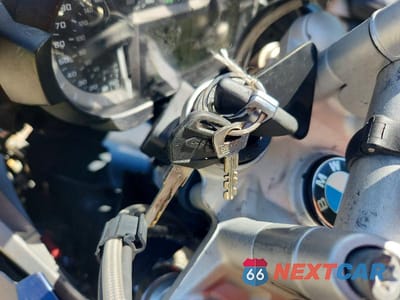 Zdjęcie 8 z 10 samochodu: 2015 BMW R1200 GS VIN:WB10A1102FZ187504 - miniatura