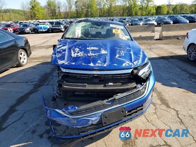 Piąte zdjęcie samochodu w środku: 2024 VOLKSWAGEN JETTA SE VIN:3VW7M7BU3RM059952 - miniatura
