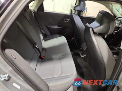 Zdjęcie 10 z 13 samochodu: 2025 KIA K4 LXS VIN:3KPFT4DE0SE109339 - miniatura