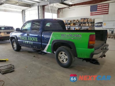 Drugie zdjęcie samochodu z przodu: 2002 CHEVROLET SILVERADO K1500 VIN:2GCEK19T621256380 - miniatura