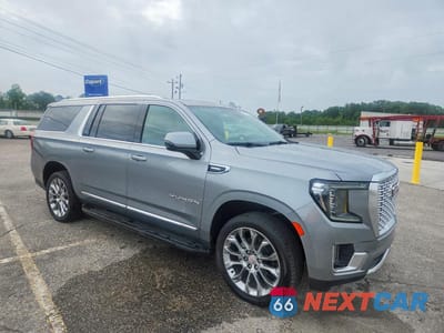 Czwarte zdjęcie samochodu z boku: 2023 GMC YUKON XL K1500 SLT VIN:1GKS2GKT3PR377998 - miniatura