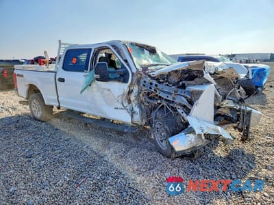 Czwarte zdjęcie samochodu z boku: 2022 FORD F250 SUPER DUTY VIN:1FT7W2BT8NEE41658 - miniatura
