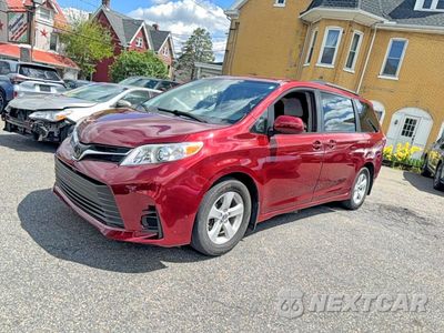 Drugie zdjęcie samochodu z przodu: 2020 TOYOTA SIENNA LE 8-PASSENGER VIN:5TDKZ3DC1LS043252 - miniatura