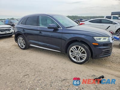 Czwarte zdjęcie samochodu z boku: 2018 AUDI Q5 PREMIUM PLUS VIN:WA1BNAFY9J2195206 - miniatura