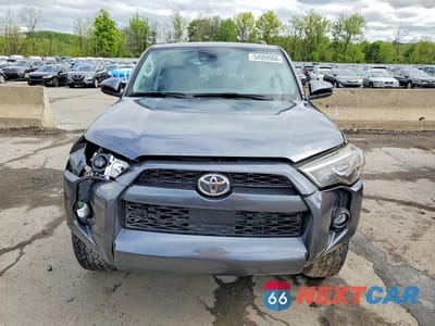 Piąte zdjęcie samochodu w środku: 2023 TOYOTA 4RUNNER SR5 VIN:JTEMU5JR7P6100700 - miniatura