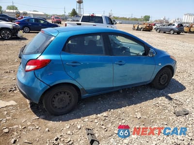 Trzecie zdjęcie samochodu z tyłu: 2012 MAZDA MAZDA2 VIN:JM1DE1KY6C0137234 - miniatura