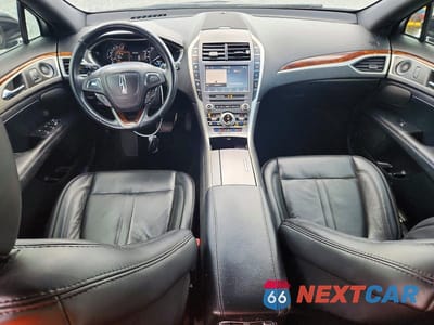 Zdjęcie 8 z 12 samochodu: 2020 LINCOLN MKZ RESERVE VIN:3LN6L5F96LR605564 - miniatura
