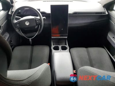 Zdjęcie 8 z 12 samochodu: 2023 FISKER OCEAN VIN:VCF1UBU20PG007550 - miniatura