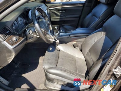 Zdjęcie 7 z 12 samochodu: 2013 BMW 535 XI VIN:WBAFU7C56DDU74397 - miniatura