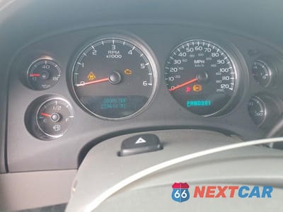 Zdjęcie 9 z 14 samochodu: 2008 CHEVROLET SUBURBAN K1500 LS VIN:1GNFK16398J231228 - miniatura