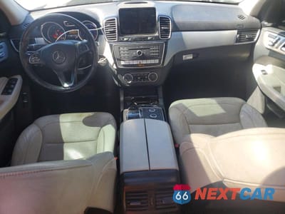 Zdjęcie 8 z 13 samochodu: 2018 MERCEDES-BENZ GLS 550 4MATIC VIN:4JGDF7DE3JB151365 - miniatura