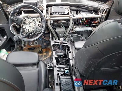 Zdjęcie 8 z 13 samochodu: 2019 MINI COOPER JCW COUNTRYMAN ALL4 VIN:WMZYV9C56K3F02693 - miniatura