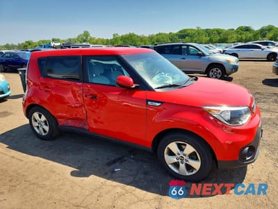 Czwarte zdjęcie samochodu z boku: 2019 KIA SOUL BASE VIN:KNDJN2A24K7684045 - miniatura
