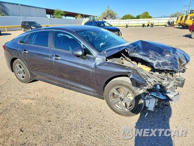 Czwarte zdjęcie samochodu z boku: 2022 KIA K5 LXS VIN:5XXG14J23NG160205 - miniatura