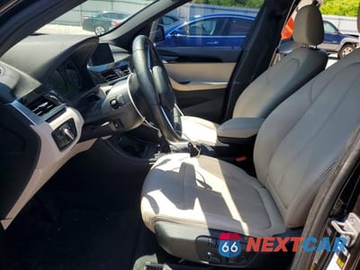Zdjęcie 7 z 13 samochodu: 2018 BMW X1 XDRIVE28I VIN:WBXHT3C31J5L27998 - miniatura
