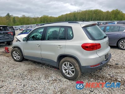 Drugie zdjęcie samochodu z przodu: 2015 VOLKSWAGEN TIGUAN S VIN:WVGAV7AX0FW594505 - miniatura