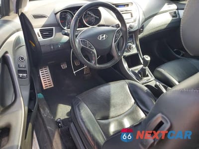 Zdjęcie 8 z 12 samochodu: 2013 HYUNDAI ELANTRA COUPE SE VIN:KMHDH6AE0DU004714 - miniatura