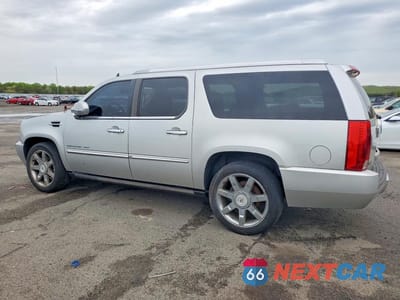 Drugie zdjęcie samochodu z przodu: 2010 CADILLAC ESCALADE ESV PREMIUM VIN:1GYUKJEF8AR260801 - miniatura