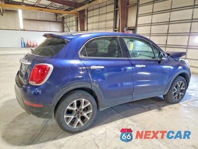 Trzecie zdjęcie samochodu z tyłu: 2016 FIAT 500X TREKKING VIN:ZFBCFYCT0GP331606 - miniatura