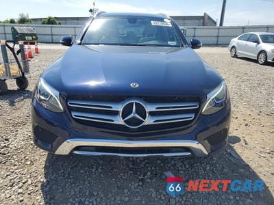 Piąte zdjęcie samochodu w środku: 2018 MERCEDES-BENZ GLC 300 4MATIC VIN:WDC0G4KB2JV085973 - miniatura