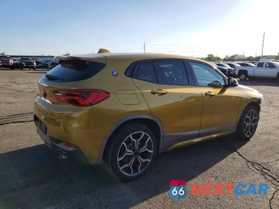 Trzecie zdjęcie samochodu z tyłu: 2018 BMW X2 XDRIVE28I VIN:WBXYJ5C31JEF70456 - miniatura