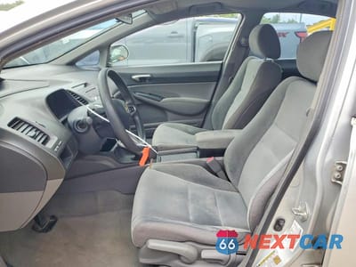 Zdjęcie 7 z 13 samochodu: 2010 HONDA CIVIC LX VIN:2HGFA1F50AH332230 - miniatura