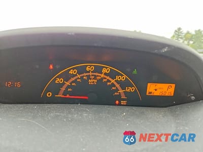 Zdjęcie 9 z 12 samochodu: 2010 TOYOTA YARIS BASE VIN:JTDJT4K38A5289353 - miniatura