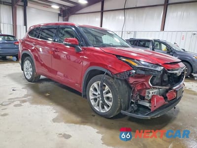 Czwarte zdjęcie samochodu z boku: 2023 TOYOTA HIGHLANDER HYBRID LIMITED VIN:5TDXBRCHXPS568620 - miniatura