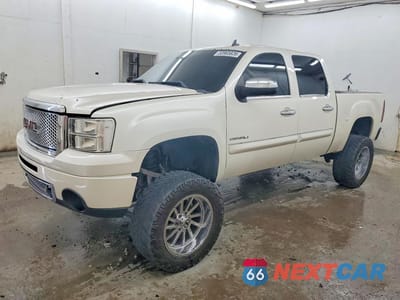 2011 GMC SIERRA K1500 DENALI 3GTP2XE26BG251843 - główne zdjęcie licytacji z USA - miniatura