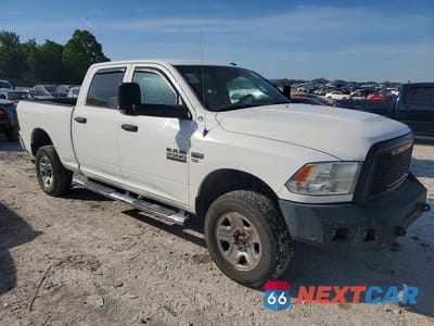 Czwarte zdjęcie samochodu z boku: 2015 RAM 2500 ST VIN:3C6UR5CJ0FG650922 - miniatura