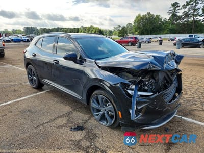 Czwarte zdjęcie samochodu z boku: 2022 BUICK ENVISION ESSENCE VIN:LRBFZNR49ND071764 - miniatura