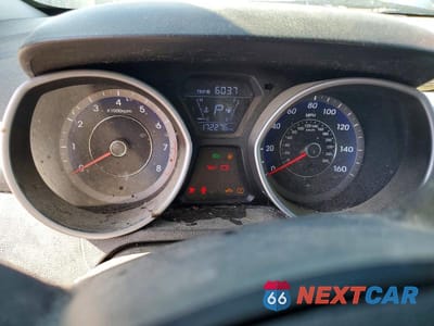 Zdjęcie 9 z 12 samochodu: 2016 HYUNDAI ELANTRA VALUE EDITION VIN:KMHDH4AE1GU545960 - miniatura