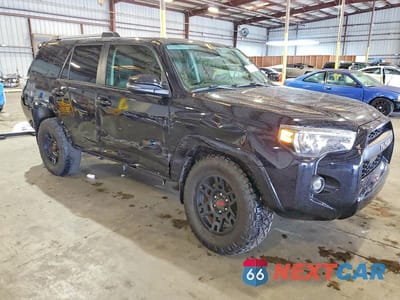 Czwarte zdjęcie samochodu z boku: 2021 TOYOTA 4RUNNER SR5 PREMIUM VIN:JTEFU5JR2M5240356 - miniatura