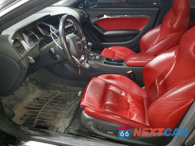 Zdjęcie 7 z 12 samochodu: 2010 AUDI S5 PREMIUM PLUS VIN:WAUGVAFR9AA024236 - miniatura