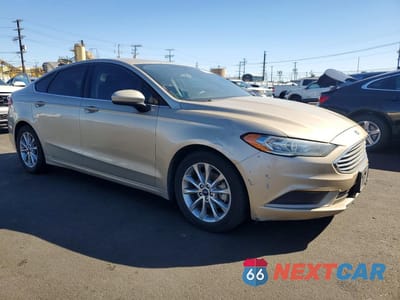 Czwarte zdjęcie samochodu z boku: 2017 FORD FUSION SE VIN:3FA6P0H71HR382497 - miniatura