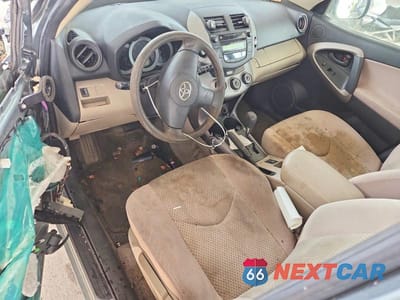Zdjęcie 8 z 13 samochodu: 2007 TOYOTA RAV4 BASE VIN:JTMZD33V976043439 - miniatura
