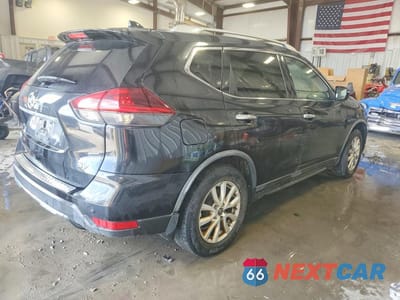 Trzecie zdjęcie samochodu z tyłu: 2020 NISSAN ROGUE SV VIN:KNMAT2MT0LP521596 - miniatura