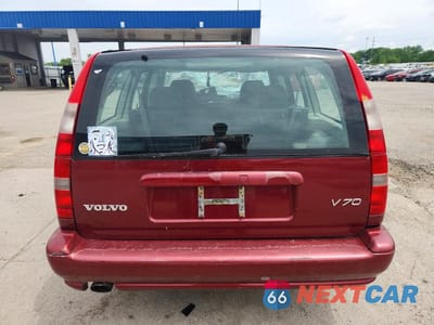 Zdjęcie 6 z 13 samochodu: 1998 VOLVO V70 VIN:YV1LW5548W2359737 - miniatura
