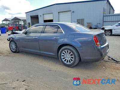 Drugie zdjęcie samochodu z przodu: 2014 CHRYSLER 300 VIN:2C3CCAAG7EH343269 - miniatura
