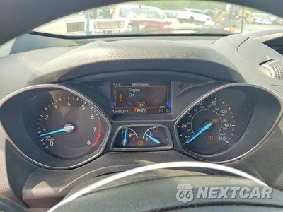 Zdjęcie 9 z 13 samochodu: 2017 FORD ESCAPE SE VIN:1FMCU9GD3HUC41002 - miniatura