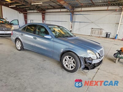 Czwarte zdjęcie samochodu z boku: 2006 MERCEDES-BENZ E 350 VIN:WDBUF56J96A791515 - miniatura