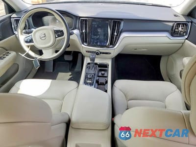 Zdjęcie 8 z 12 samochodu: 2020 VOLVO S60 T5 MOMENTUM VIN:7JR102FK2LG050694 - miniatura