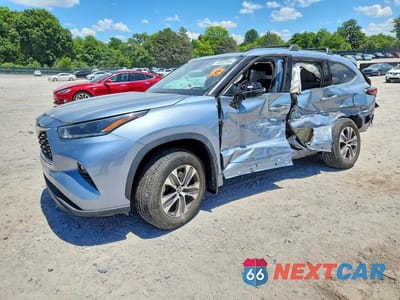 2021 TOYOTA HIGHLANDER XLE 5TDGZRAH9MS081032 - główne zdjęcie licytacji z USA - miniatura