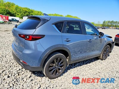 Trzecie zdjęcie samochodu z tyłu: 2024 MAZDA CX-5 PREFERRED VIN:JM3KFBCL6R0523892 - miniatura