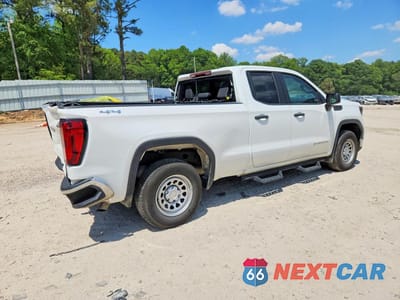 Trzecie zdjęcie samochodu z tyłu: 2024 GMC SIERRA K1500 VIN:1GTRUAEKXRZ271622 - miniatura