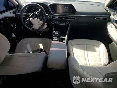 Zdjęcie 8 z 13 samochodu: 2021 HYUNDAI SONATA HYBRID BLUE VIN:KMHL24JJ5MA018284 - miniatura
