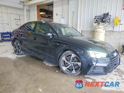Czwarte zdjęcie samochodu z boku: 2020 AUDI A3 S-LINE PREMIUM VIN:WAUBEGFF4LA032797 - miniatura