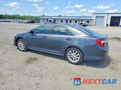 Drugie zdjęcie samochodu z przodu: 2012 TOYOTA CAMRY HYBRID XLE VIN:4T1BD1FK9CU060301 - miniatura