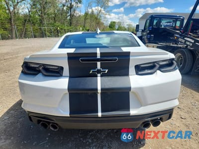 Zdjęcie 6 z 12 samochodu: 2020 CHEVROLET CAMARO LZ VIN:1G1FF1R77L0135987 - miniatura